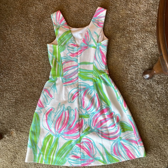 Lilly Pulitzer XS worn 1 time - Picture 3 of 5